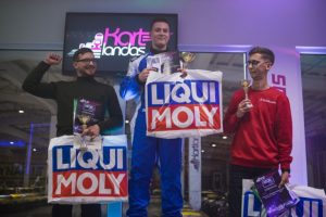Neon Race Kartlandas